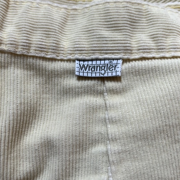 Vintage wrangler sz 8 pale yellow corduroy pleated trousers. - Picture 8 of 9
